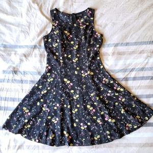 EUC Sleeveless Black Floral Dress